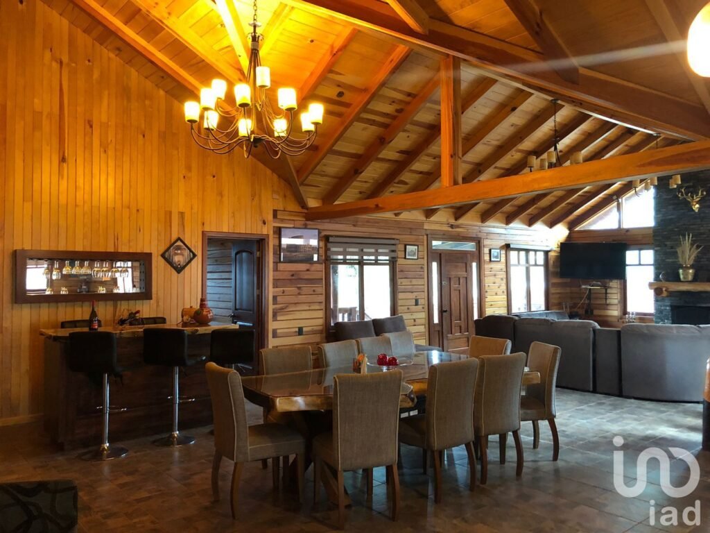 Casa tipo cabaña en Pátzcuaro Frac. Privada Villas del Sol