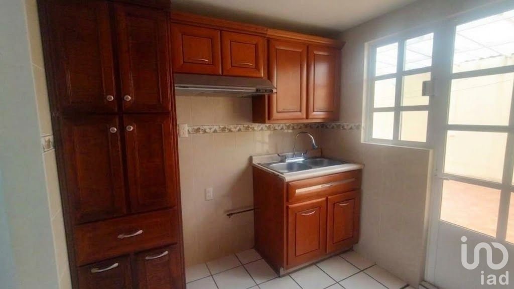 CASA EN RENTA EN GEOVILLAS,PACHUCA,HGO.