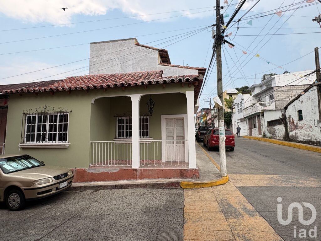 Inmueble comercial en esquina en renta en San Andrés Tuxtla, Veracruz