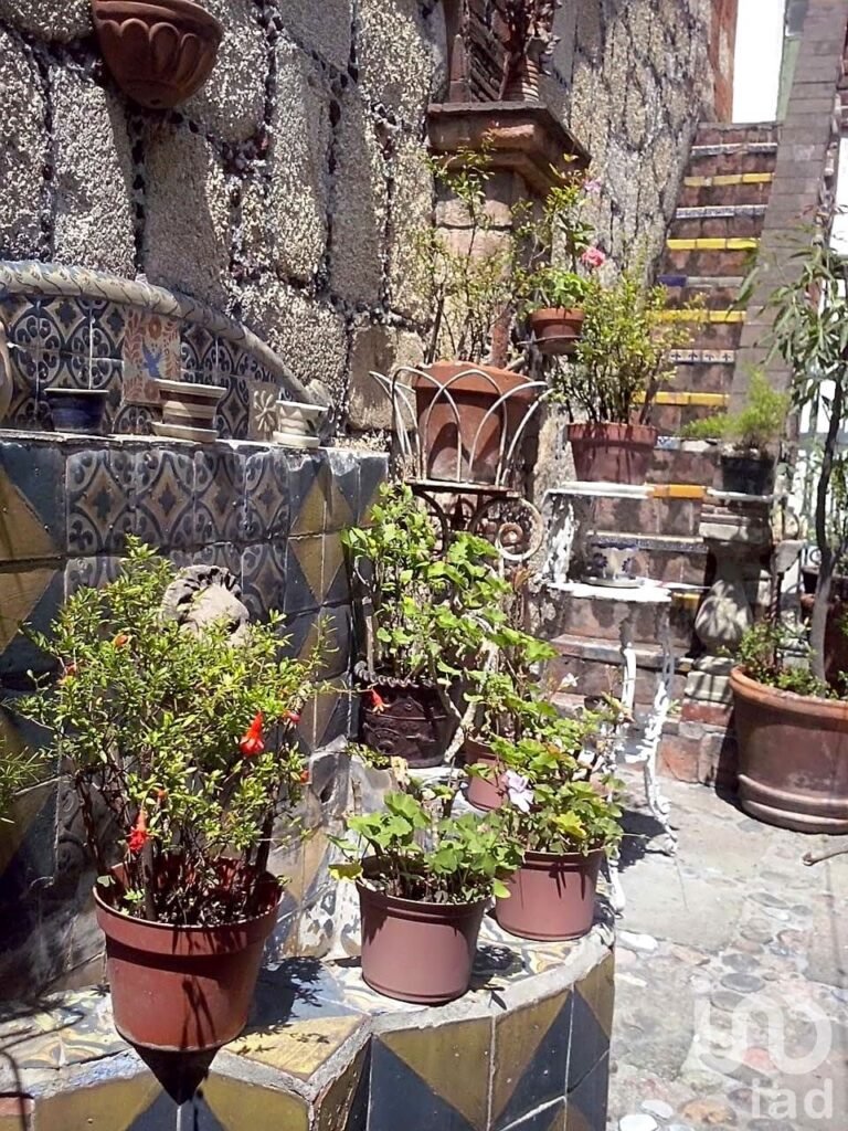 VENDO PRECIOSA CASA EN LINDAVISTA