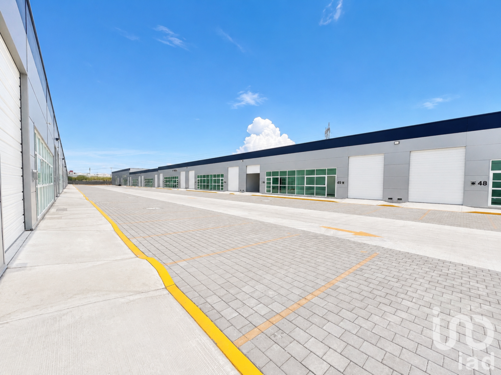 Bodega Comercial en RENTA, EUROPARK III, Libramiento Sur-Poniente QUERETARO