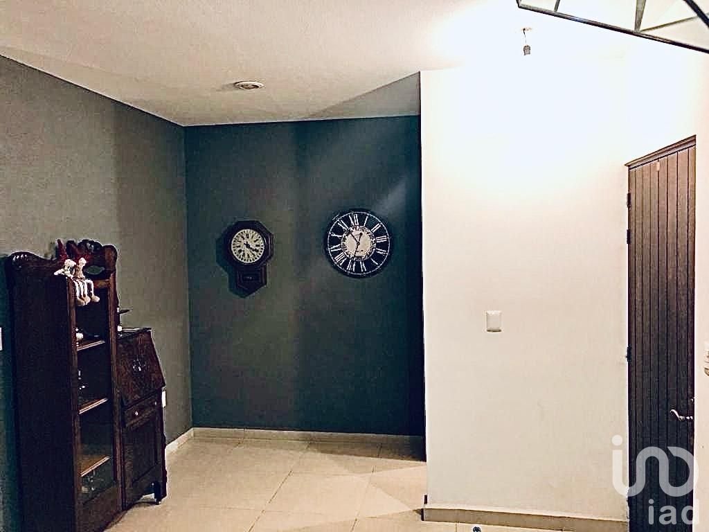 CASA AMUEBLADA EN CASCO VIEJO/ IDEAL PARA INVERSIÓN