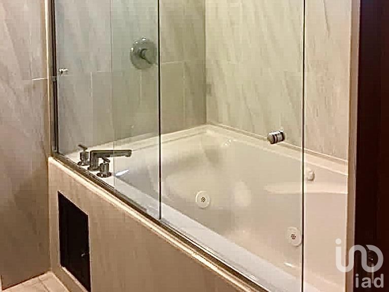 CASA AMUEBLADA EN CASCO VIEJO/ IDEAL PARA INVERSIÓN