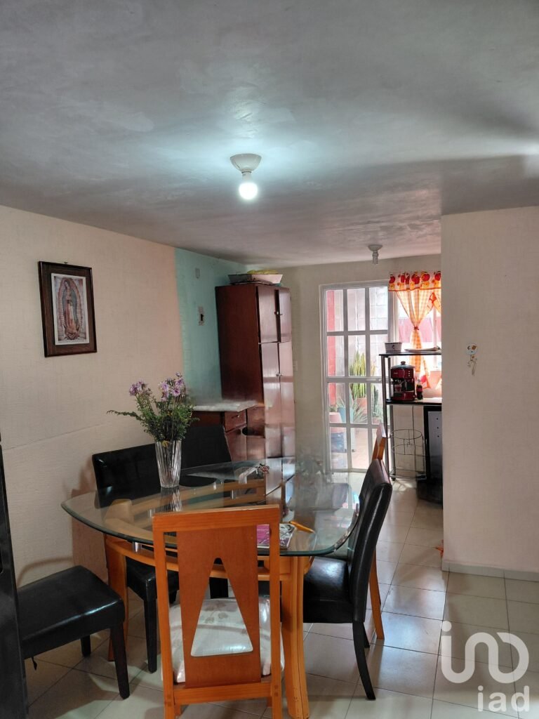 Casa en Renta en Hacienda del Bosque, Tecámac - Tranquilidad y Excelente Ubicación