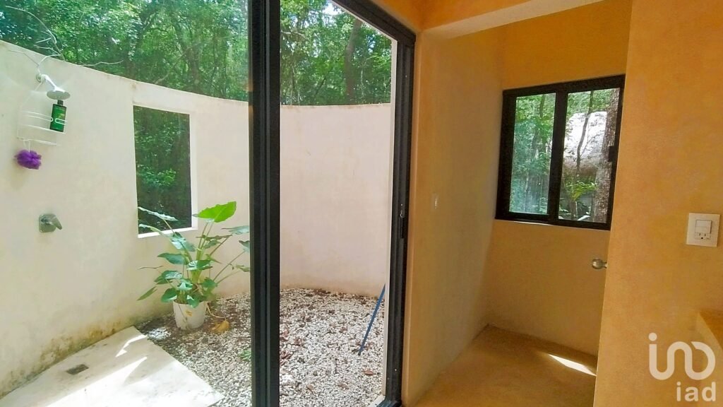 Casa en Venta sustentable en Tulum. Fraccionamiento Kuyabeh.