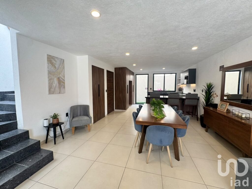 Casa en venta Fracc. Veronesa mod-montesco