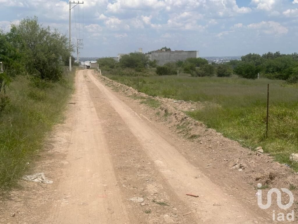 TERRENO EN VENTA EN JESUS MARIA, AGUASCALIENTES, SUP. 1451 M2, A 3 MIN. DE PUNTA DEL CIELO