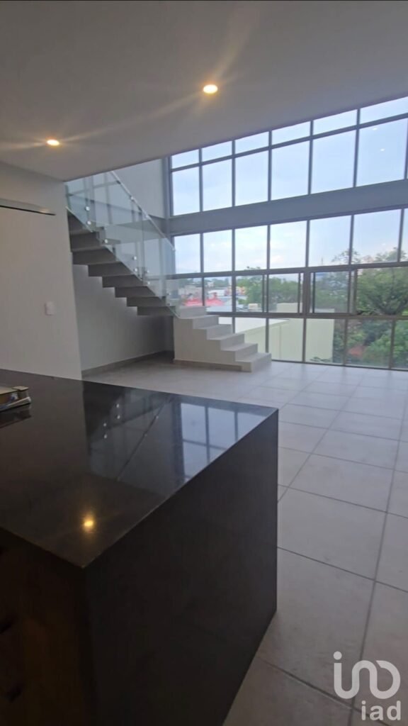 LOFT EN RENTA EN EXCELENTE ZONA, IDEAL PARA EJECUTIVOS O PAREJAS.