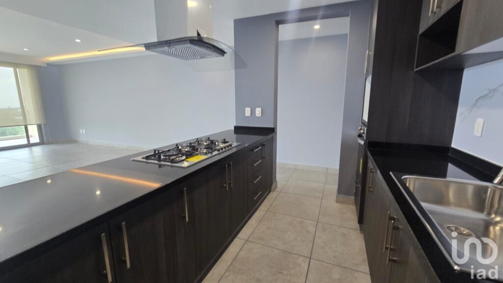 DEPARTAMENTO EN RENTA ESTILO Y CONFORT EN JACARANDAS, CUERNAVACA