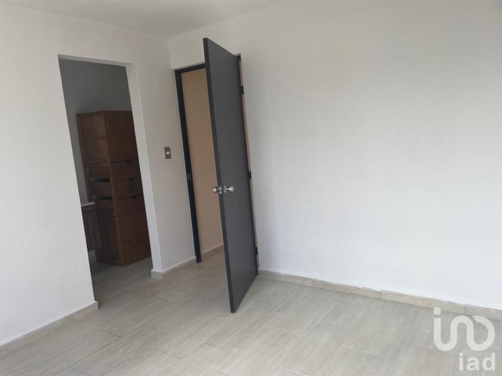 Se renta casa en Fracc. Cantabrico, Col. San Francisco Ocotlán, Coronango Puebla