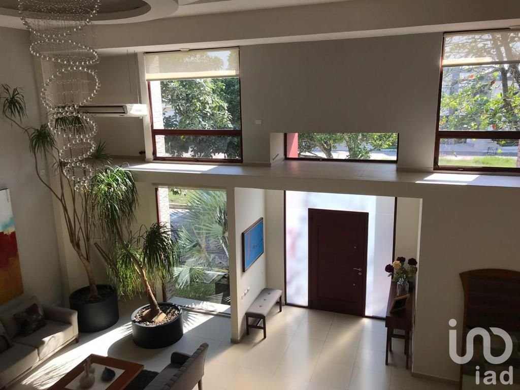 Casa en venta en Club de Golf Villa Rica, Veracruz, 5 recámaras, alberca y vista al campo de golf