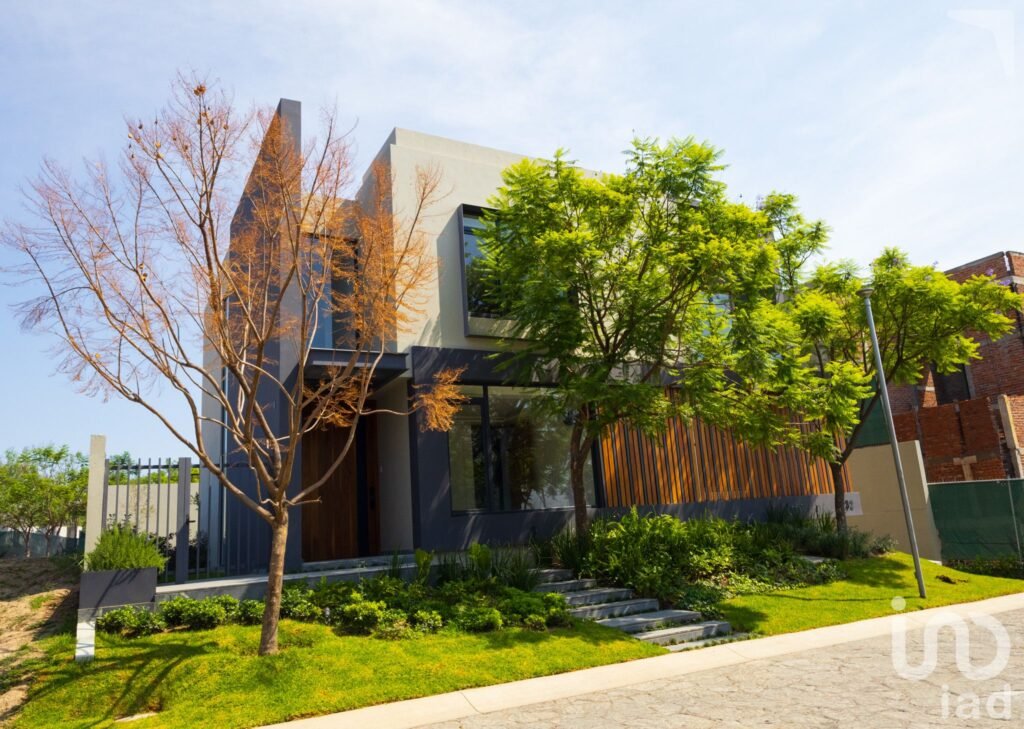 Residencia nueva en venta en Las Lomas Club Golf, Zapopan