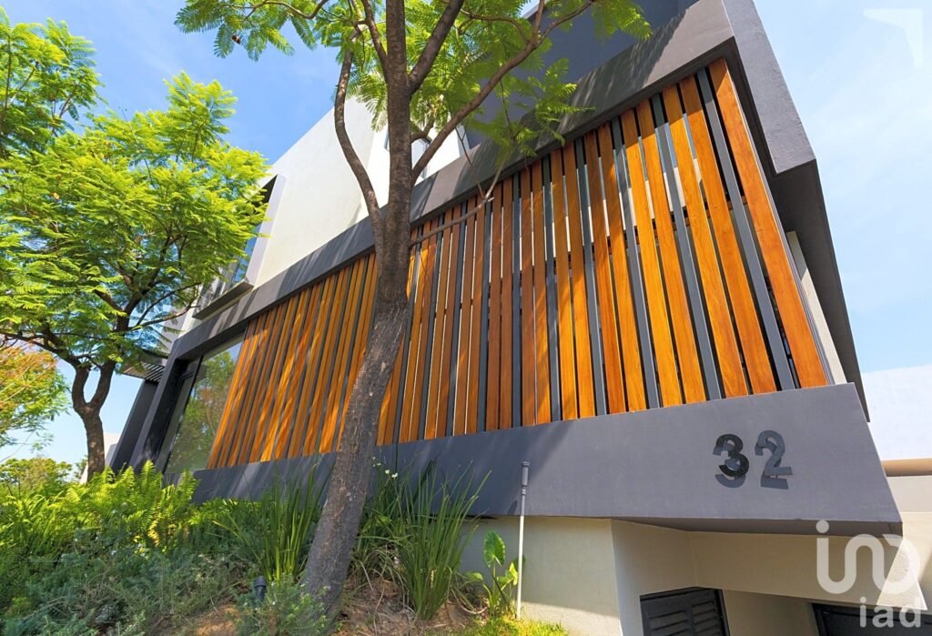 Residencia nueva en venta en Las Lomas Club Golf, Zapopan