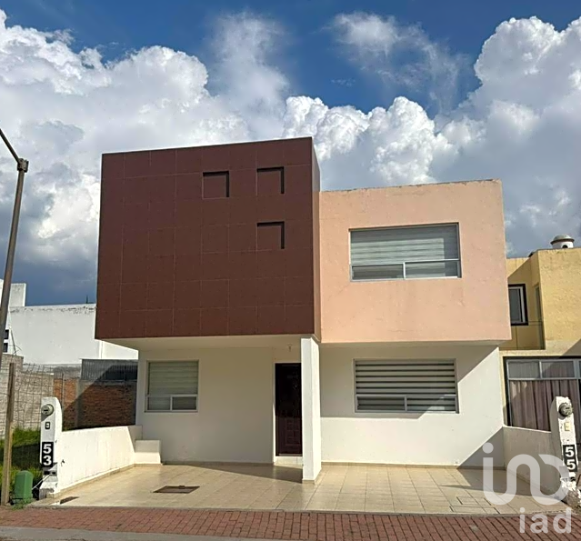 CASA EN VENTA RESIDENCIAL SAN MATEO EN CORREGIDORA QUERETARO CERCA DEPORTIVA DE LA UAQ