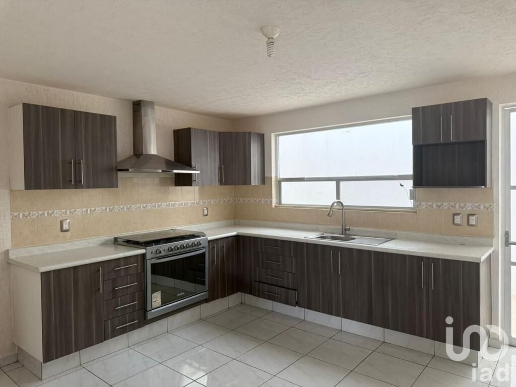 CASA EN VENTA RESIDENCIAL SAN MATEO EN CORREGIDORA QUERETARO CERCA DEPORTIVA DE LA UAQ