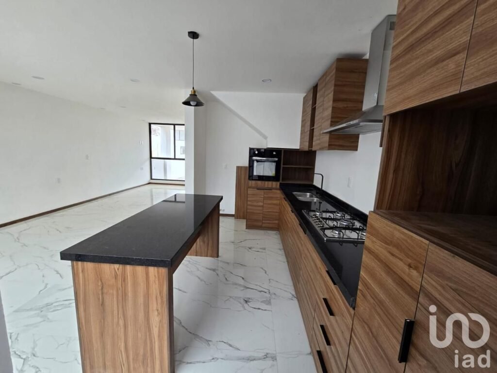 CASA EN VENTA CAÑADAS DEL BOSQUE TRES MARIAS