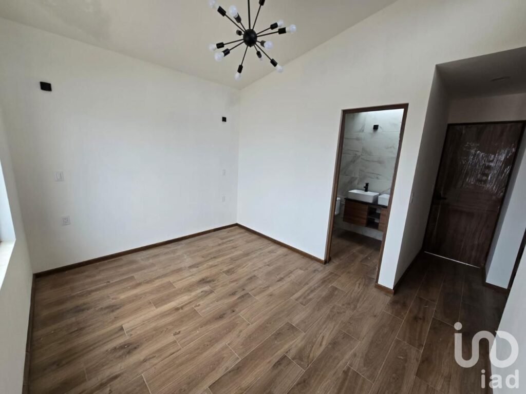 CASA EN VENTA CAÑADAS DEL BOSQUE TRES MARIAS