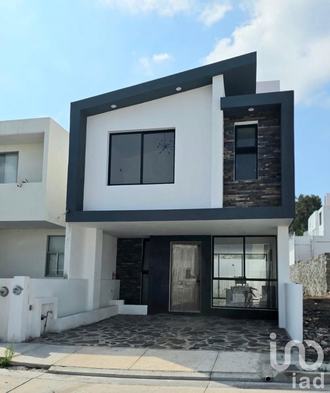CASA EN VENTA CAÑADAS DEL BOSQUE TRES MARIAS CASA EN VENTA CAÑADAS DEL BOSQUE TRES MARIAS