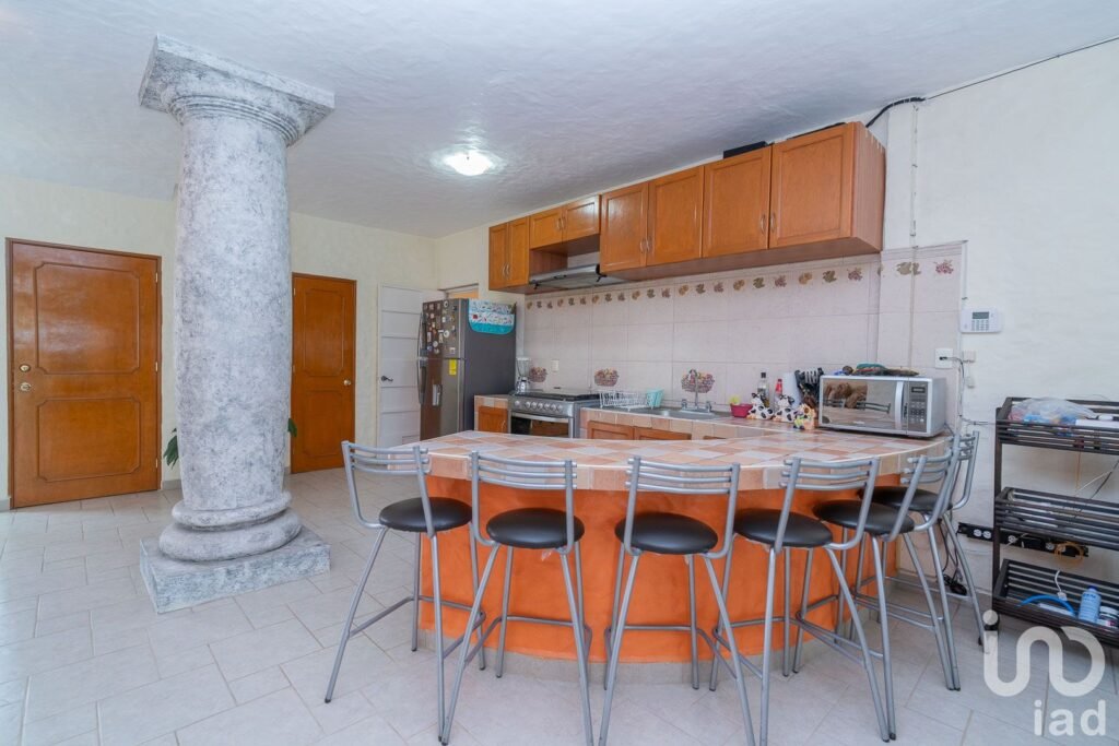 Casa con Alberca, Jardín y Terraza Privada, Xochitepec, Morelos