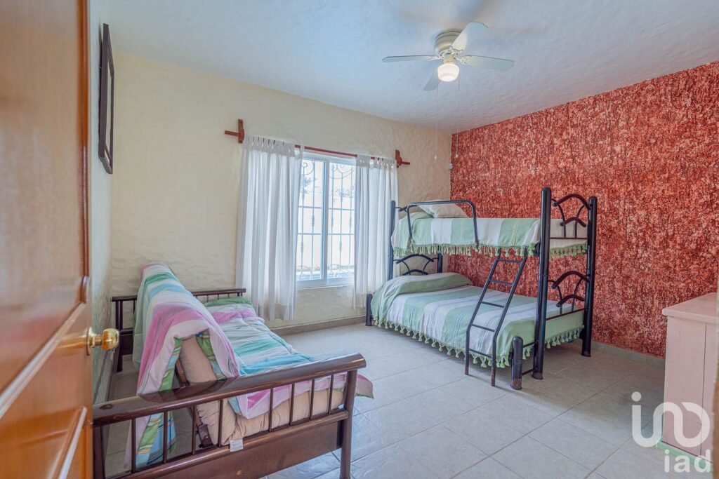 Casa con Alberca, Jardín y Terraza Privada, Xochitepec, Morelos