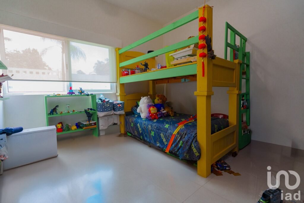 Casa con Jardín Propio, Seguridad en Av. Palmira a 3 min Autopista Cuernavaca