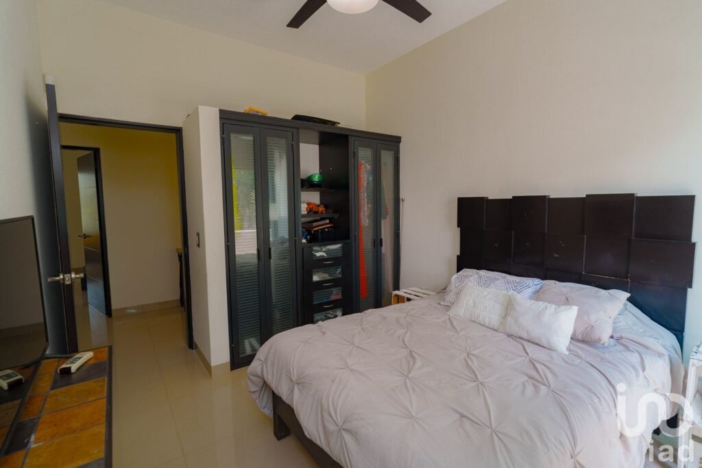 Casa con Jardín Propio, Seguridad en Av. Palmira a 3 min Autopista Cuernavaca