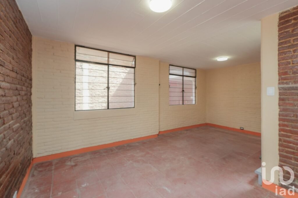 Casa Remodelada en Privada cerca de las Palmas Cuernavaca Morelos