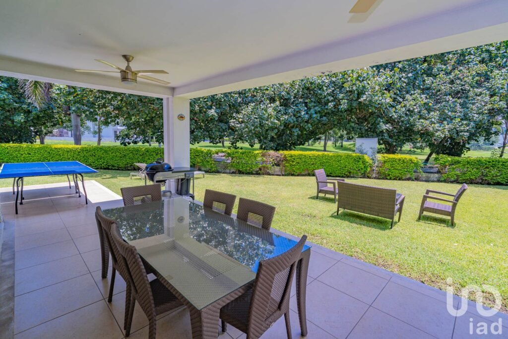 Casa con Vista al Fairwayen en Paraíso Country Club en Morleos