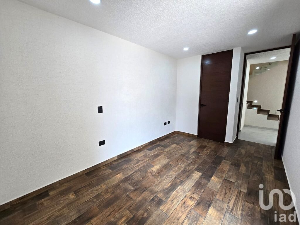 EN VENTA RESIDENCIA EN LOMAS DE ANGELÓPOLIS | 3 HAB CON BAÑO + ESTUDIO + JARDÍN + ROOF GARDEN