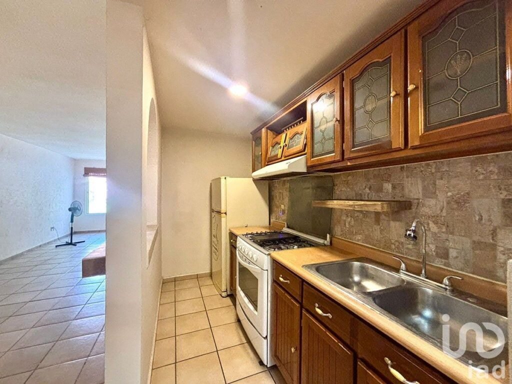Casa con jardín y amenidades en el Rinconada III en el centro de Xochitepec Morelos
