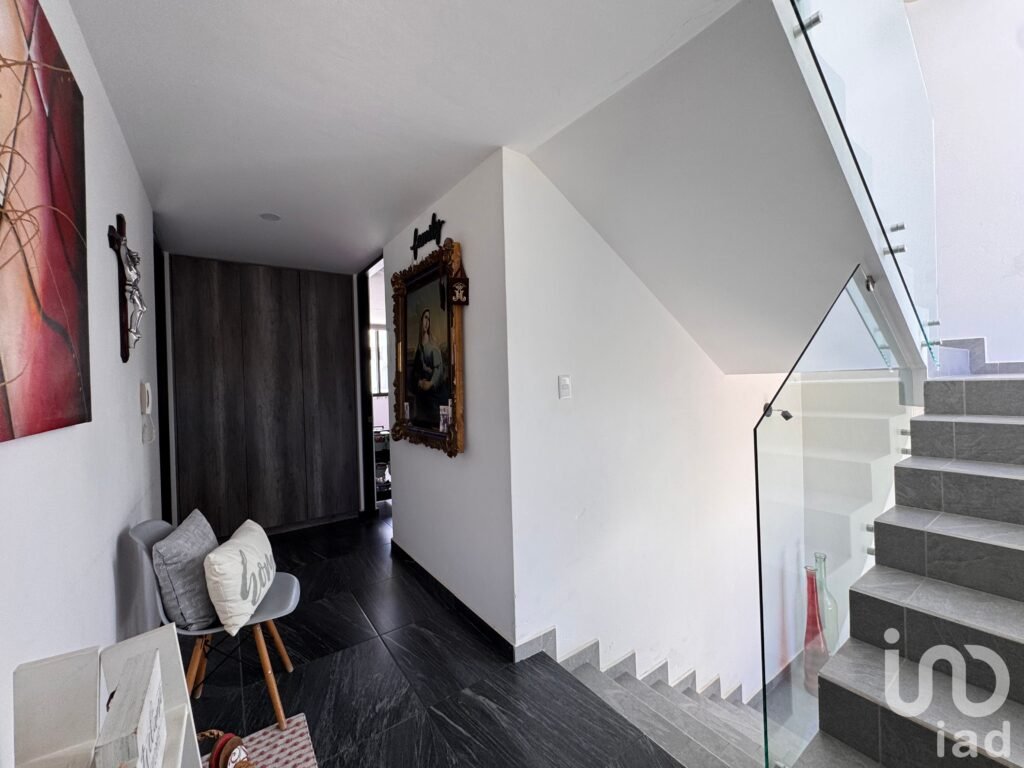 CASA EN VENTA LOMAS DE ANGELOPOLIS III  PUEBLA EN PARQUE ANAHUAC CON JARDIN AMPLIO