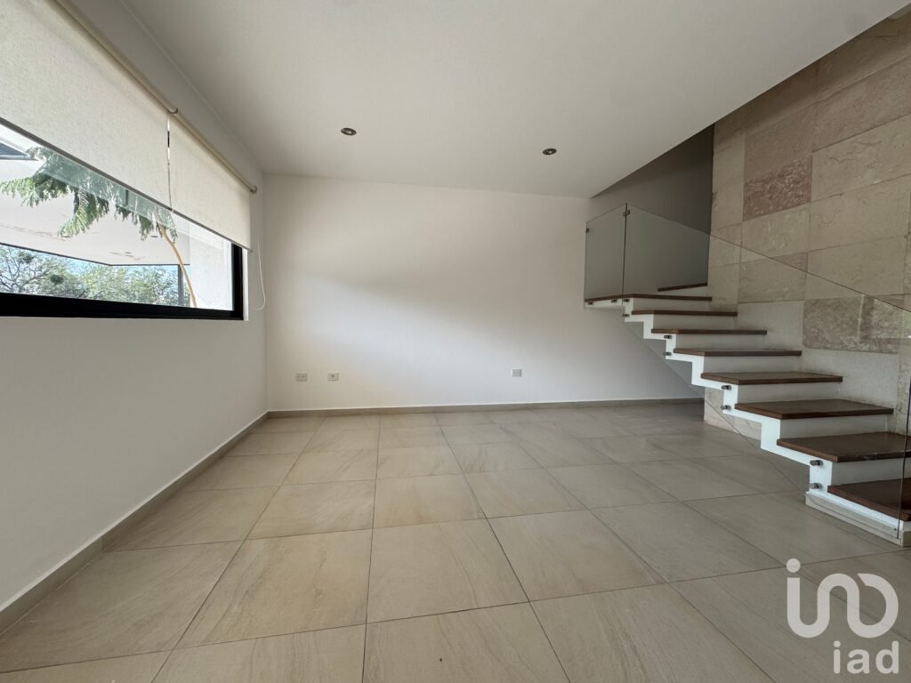 Casa en venta con rooftop en fraccionamiento La Condesa en Juriquilla Queretaro