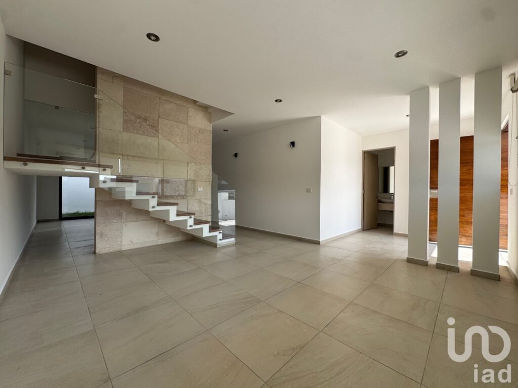 Casa en venta con rooftop en fraccionamiento La Condesa en Juriquilla Queretaro
