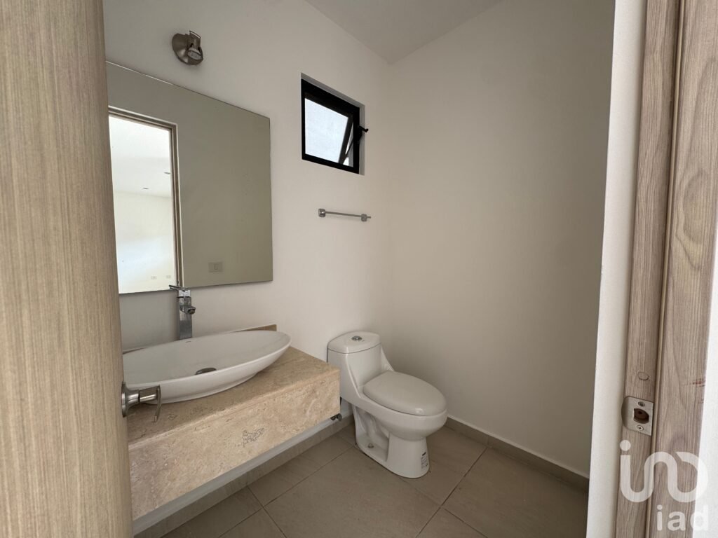 Casa en venta con rooftop en fraccionamiento La Condesa en Juriquilla Queretaro
