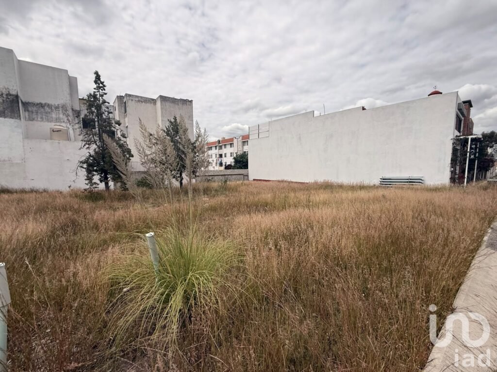 TERRENO EN VENTA EN HACIENDA DE SAN MIGUEL