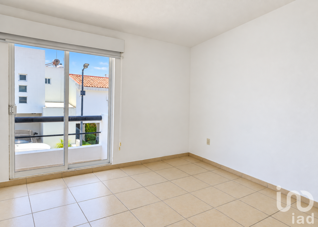 Casa en VENTA, Balcones de Vista Real, Corregidora. 3 recámaras, jardín y amenidades