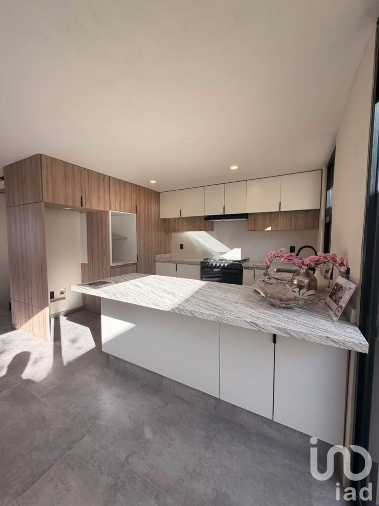 CASA EN VENTA ZIBATA AGAVE