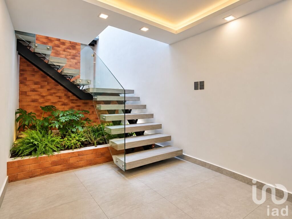 CASA  EN VENTA , CIUDAD SATELITE