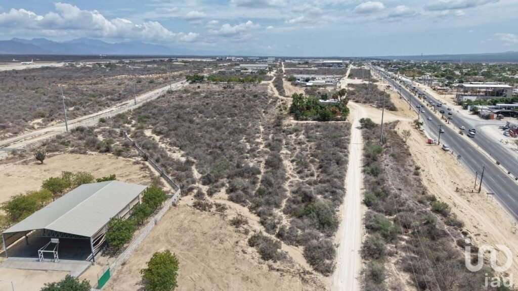 TERRENO DESARROLLO AEROPUERTO SAN JOSÉ DEL CABO