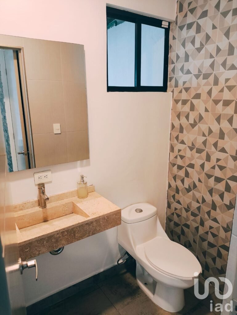 Casa en Venta Residencial Rocallosas, Santiago Momoxpan, frente a Plaza Explanda
