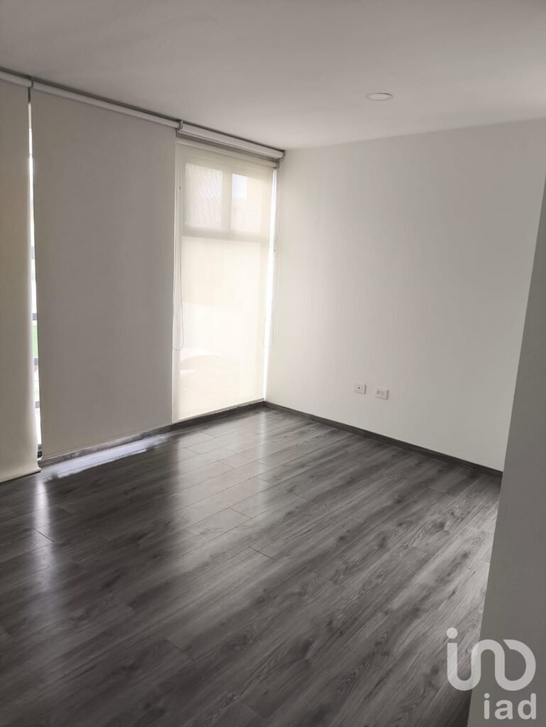 Casa en Venta Residencial Rocallosas, Santiago Momoxpan, frente a Plaza Explanda