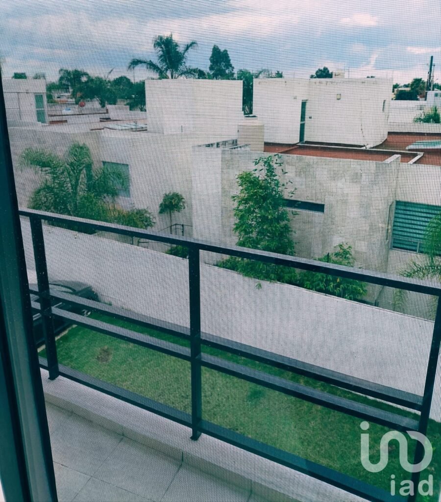 Casa en Venta Residencial Rocallosas, Santiago Momoxpan, frente a Plaza Explanda