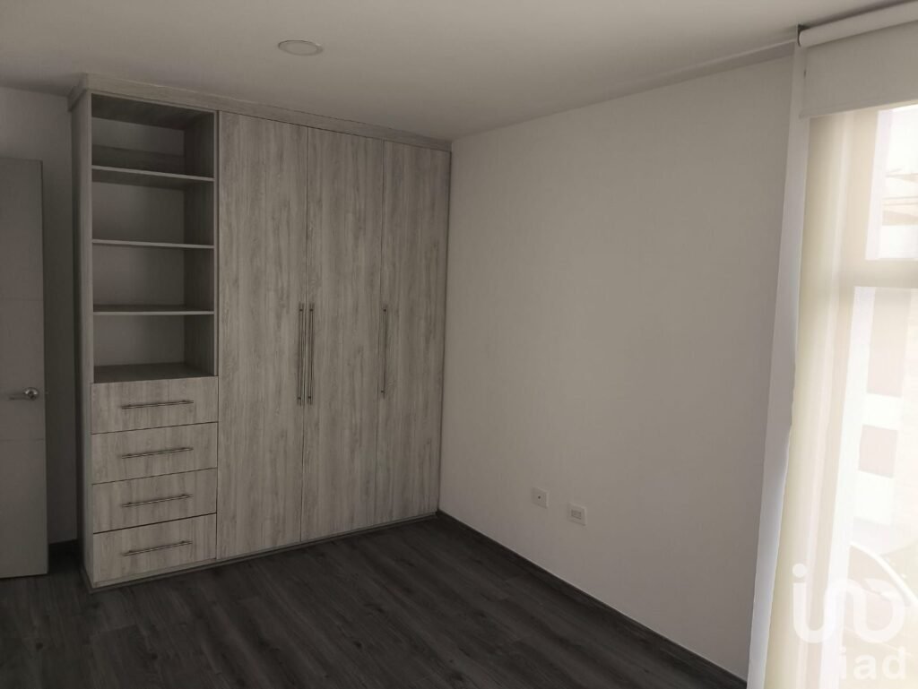 Casa en Venta Residencial Rocallosas, Santiago Momoxpan, frente a Plaza Explanda
