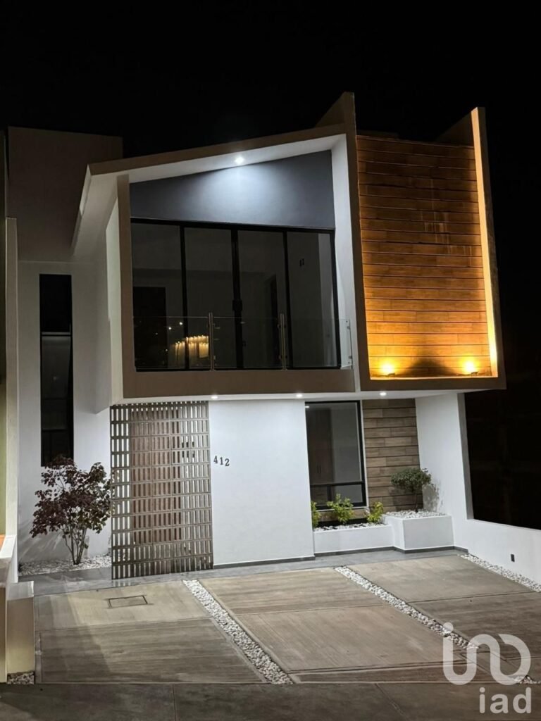 CASA EN VENTA LOMA ALTA TRES MARIAS