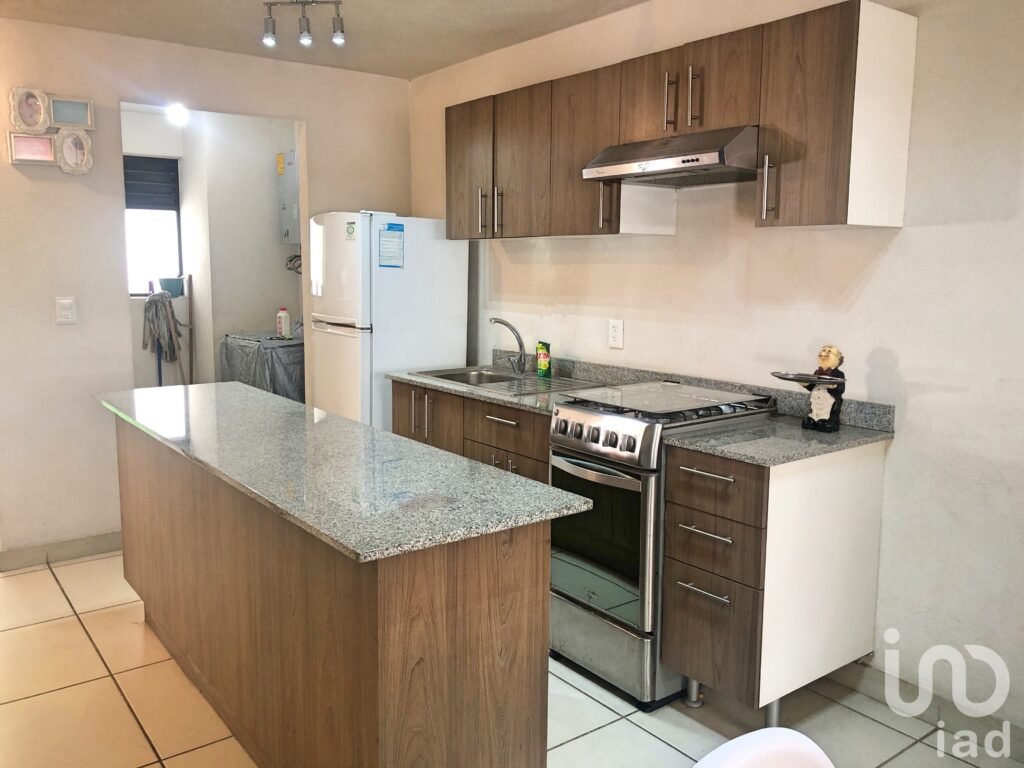 Se renta departamento amueblado en San Rafael, Guadalajara, Jal.