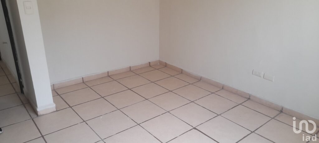 Venta de Casa Habitación en Fraccionamiento 23 de Octubre en Zinacantepec, Estado de México.