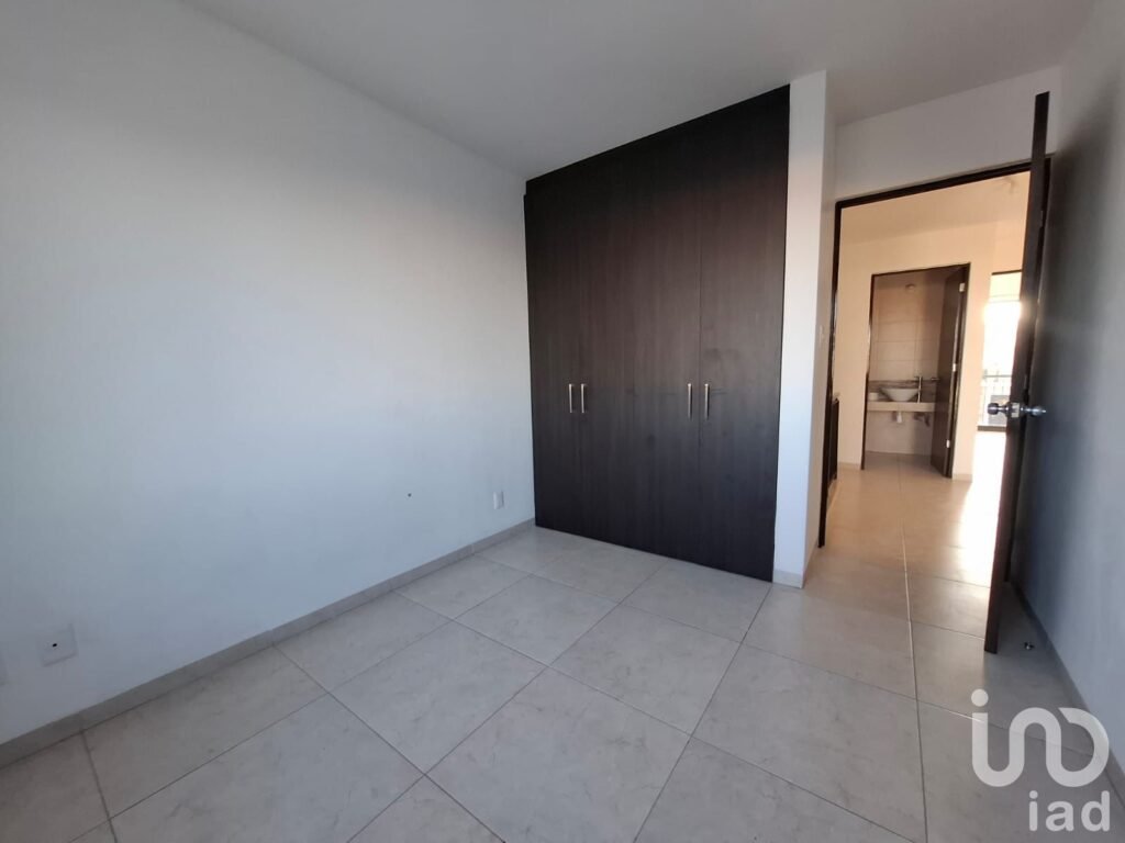 VENTA DE CASA EN COLONIA ALBORADATRES CON ALBERCA, GYM Y JUEGOS NIÑOS EN LA CIUDAD SAN LUIS POTOSI