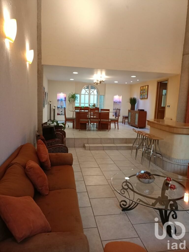 Casa en Venta en Hacienda de las Palmas, Interlomas, Huixquilucan