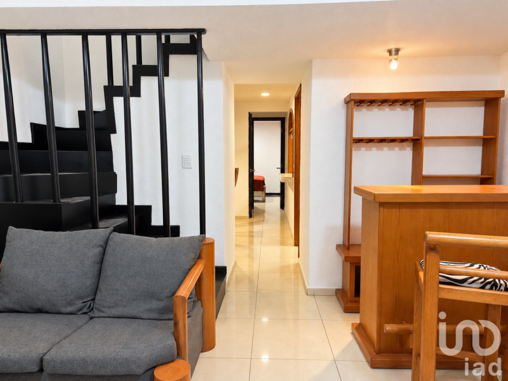 Casa Amueblada en Villas de Atlixco; con recámara en planta baja. A una cuadra de Atlixcáyotl