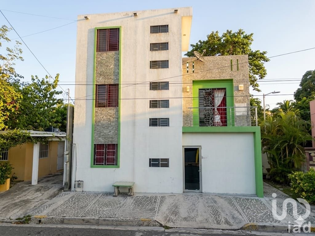 Casa en venta en Col.  Laguna de la puerta ,Tampico.